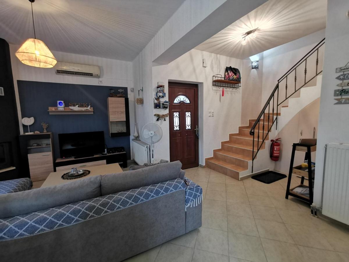 Villa Steki Roumeli ภายนอก รูปภาพ