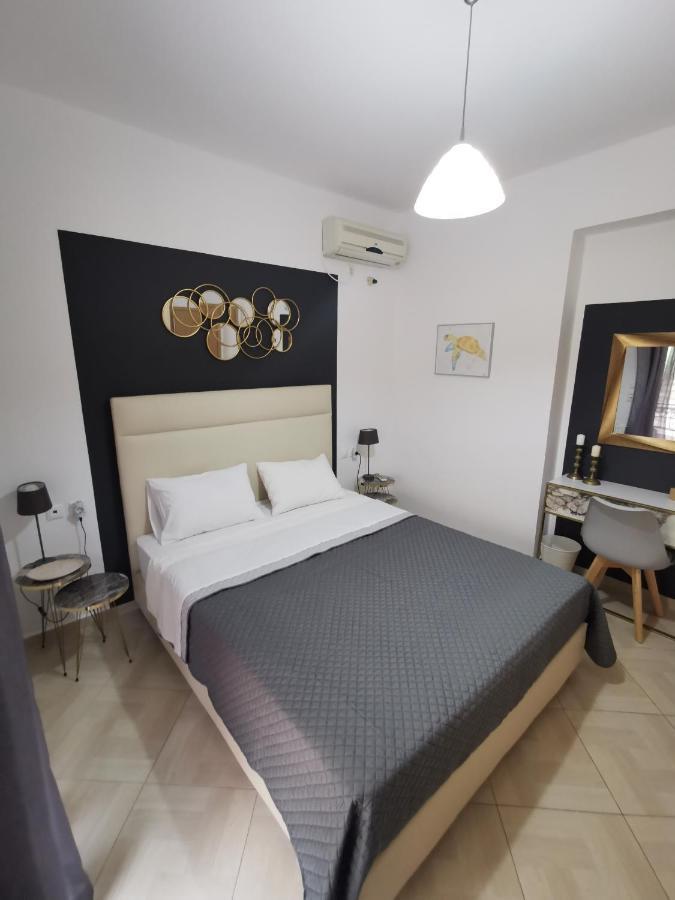 Villa Steki Roumeli ภายนอก รูปภาพ