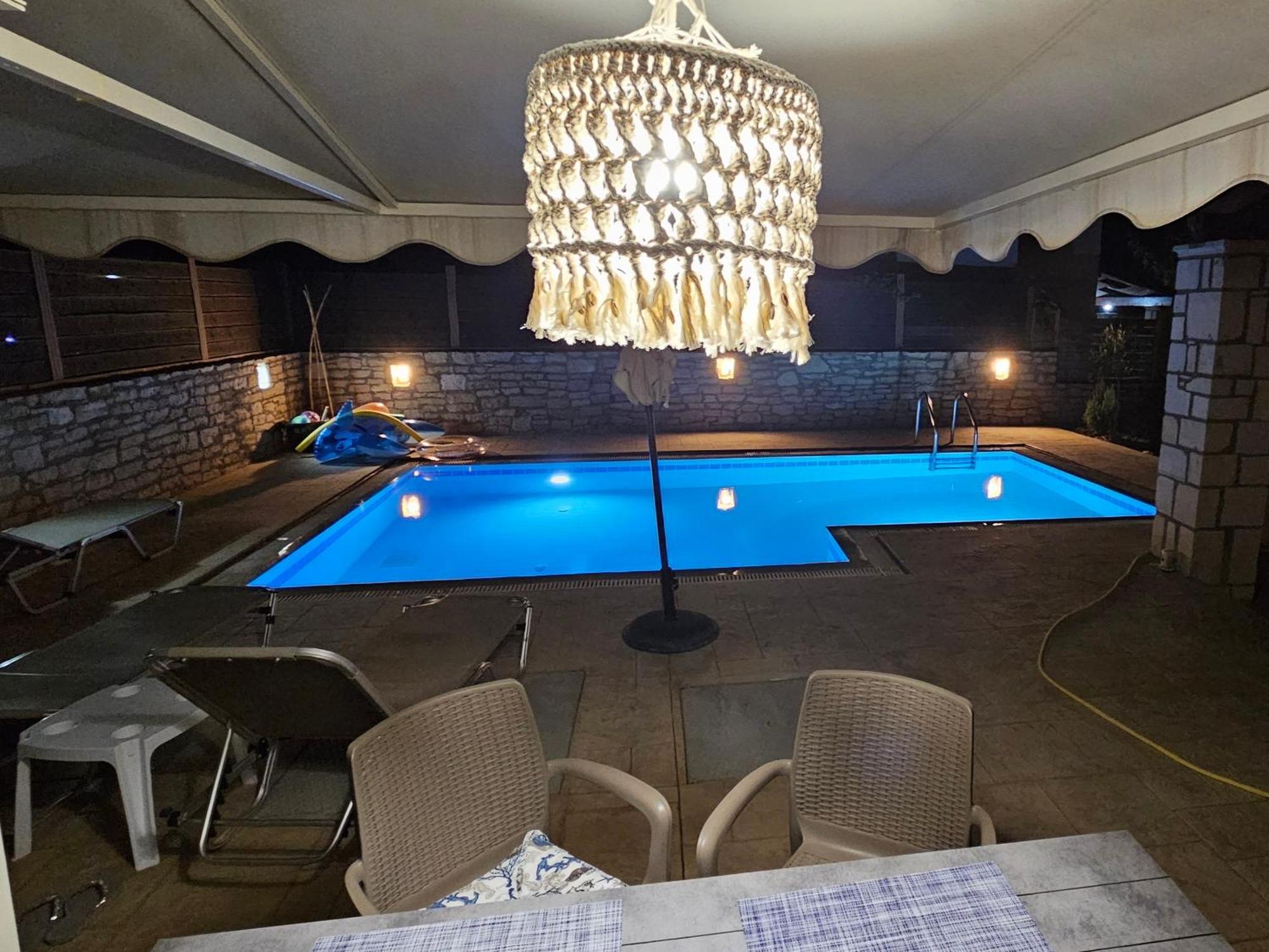 Villa Steki Roumeli ภายนอก รูปภาพ